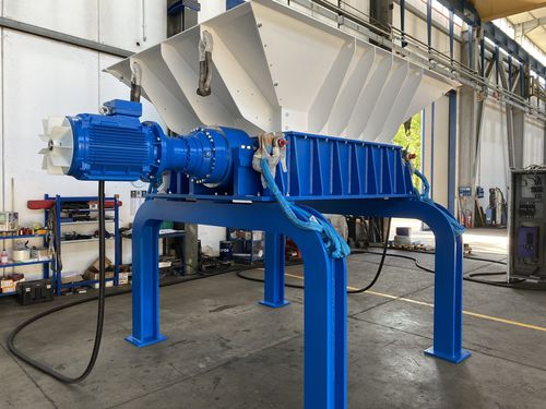 Primary shredder - SHIVA series - OMER ECOLOGY - double shaft / solid & bulk waste / for electronics scrap