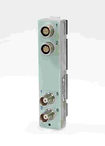 Front panel - UA-2102 - Brüel & Kjaer