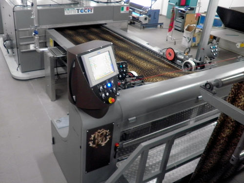 Fluidized bed dryer - UNITECH TEXTILE MACHINERY - continuous / cleaning / with belt conveyor
