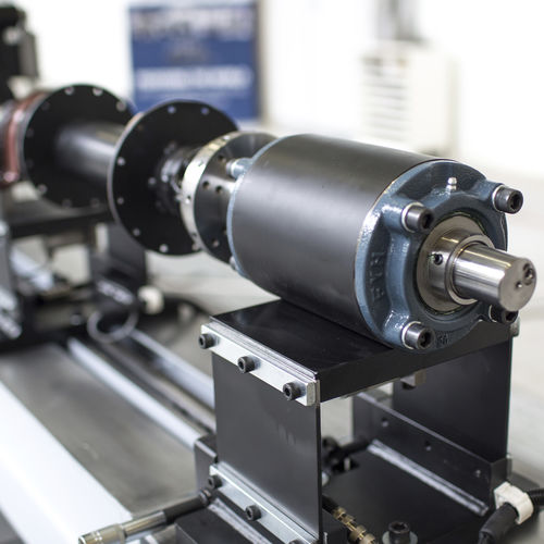 Horizontal balancing machine - CMT-180 WN Optima - Ascential Technologies, Test & Measurement Systems - dynamic / for shafts / high-accuracy