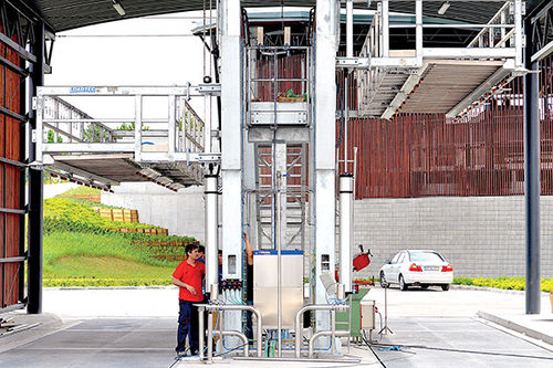 Sliding access gangway - Zipfluid srl