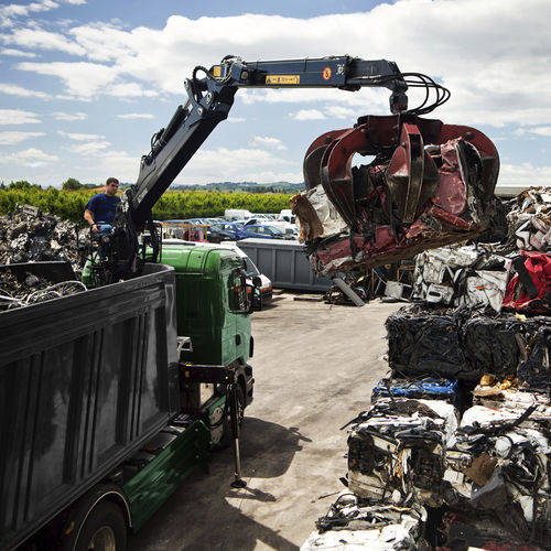 Truck-mounted crane - 1100RS series - Hiab - boom / folding / for handling waste and scrap metal
