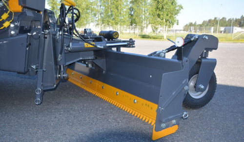 Rotary snow blade - 1800 - Vilakone Oy - gravel