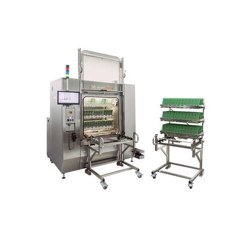 Water cleaning machine - HyperSWASH III - PBT Works s.r.o. - spray / semi-automatic / industrial