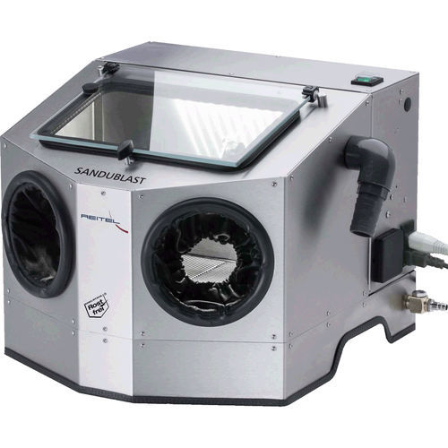 Manual sandblasting machine - SANDUBLAST - Reitel - pressure / air-abrasive / for surface treatment