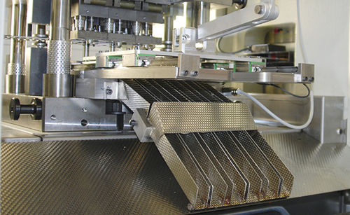 Handling materials handling system - Feintool Technologie AG - for presses / parts