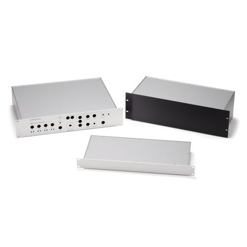 19" rack electrical enclosure - YER series - TAKACHI Electronics Enclosure Co., Ltd. - aluminum / metal