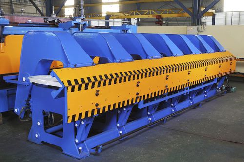 Sheet metal folding machine - AMECO INDUSTRIAL JOINT STOCK COMPANY - hydraulic / automatic