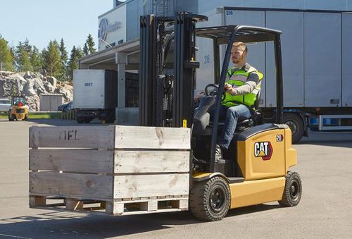 Counterbalanced forklift - EP16-20(C)N2 - Cat Lift Trucks