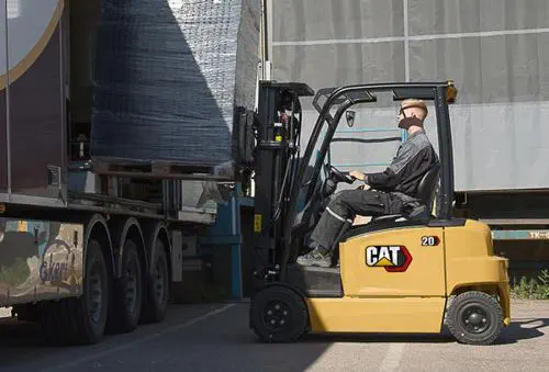 Counterbalanced forklift - EP16-20(C)N2 - Cat Lift Trucks