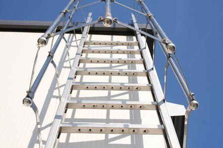 Stainless steel ladder - Velo Acciai Srl. - with safety cage / roof