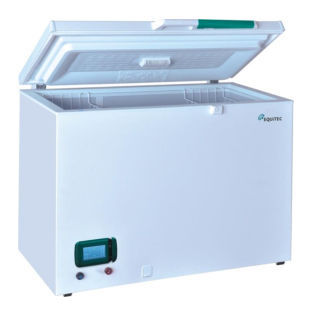 Vertical freezer - EHFS xxx/30 series - Equitec - laboratory / storage