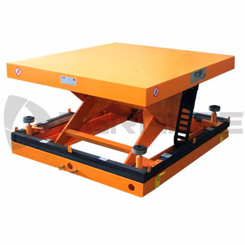Scissor lift table - DGRANDE MACHINES MANUFACTURER - hydraulic / stationary / low-profile