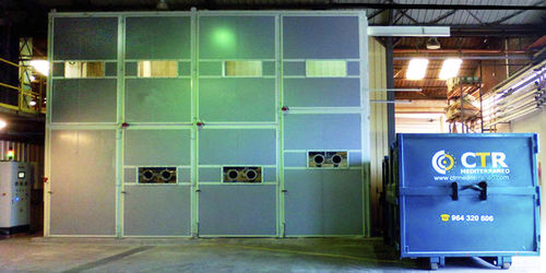 Big bag unloading machine with glove box - Security series - Equipos y Procesos Levante