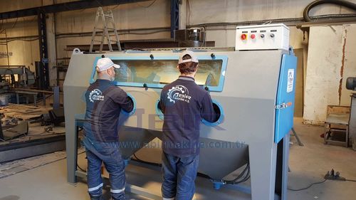 Manual blast cabinet - AKM series - ABİR MAKİNE A.Ş. - suction / with turntable