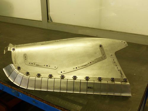 Laser cutting - Mecachrome - aluminum / titanium / steel