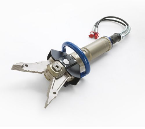 Metal hydraulic spreader-cutter - CS350 - Tehma SA - for sheet metal / for recycling / handheld