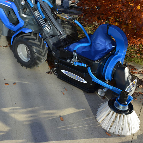 Outdoor deals vacuum sweeper