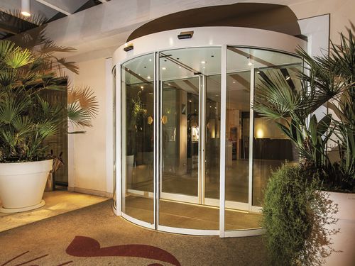 Curved sliding door - Rondina - Ponzi - glass / indoor / exterior