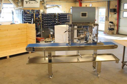 Single lane dark meat remover - CEM80 - Kaj Olesen AS