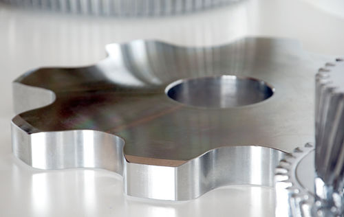 Straight-toothed sprocket wheel - NDE Clarke Pitchline Ltd