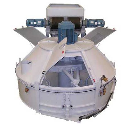 hydraulic concrete mixer