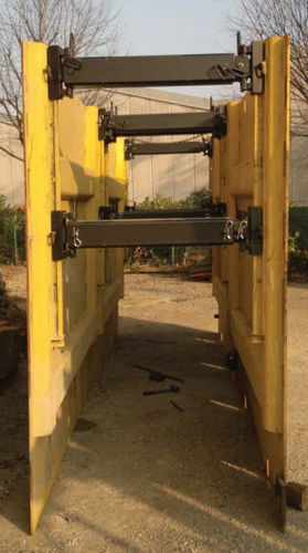 Excavation trench shoring system - Superblindo - Protecno