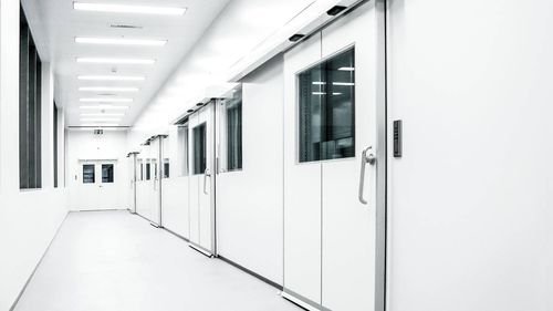 Sliding door - Gilgen Door Systems AG - indoor / automatic / hermetically-sealed
