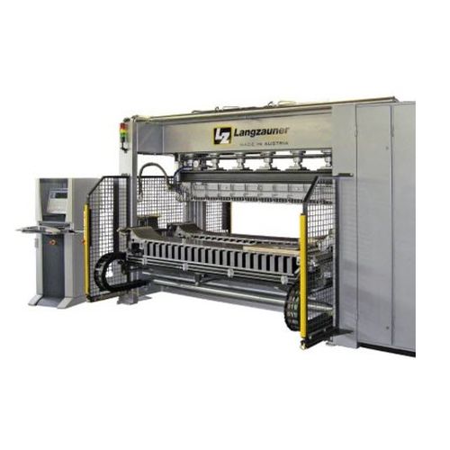 RTM forming press - Langzauner - for composite materials / ski / upstroke