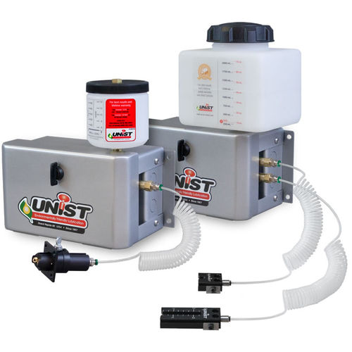 Oil lubrication system - Unist, Inc. - minimal quantity / continuous / for circular saws