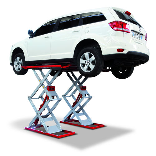 Double-scissor car lift - Fly 35 series - O.ME.R. SpA - 3.5 ton / electro-hydraulic / for car