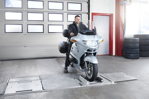 Motorcycle brake tester - ATT Nussbaum Prüftechnik GmbH - roller