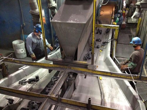 Vibrating conveyor - General Kinematics - sorting / package / process