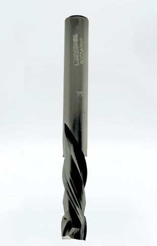 End mill - 0008606045 - BUGATOOL MACHINES SL - with positive insert / with negative insert / finishing