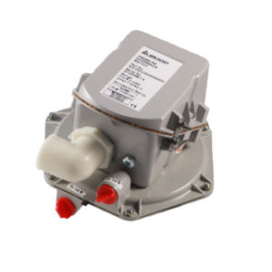 Diaphragm pressure switch - 310  - Delta Mobrey Limited - differential / BSP 1/4 / for oil