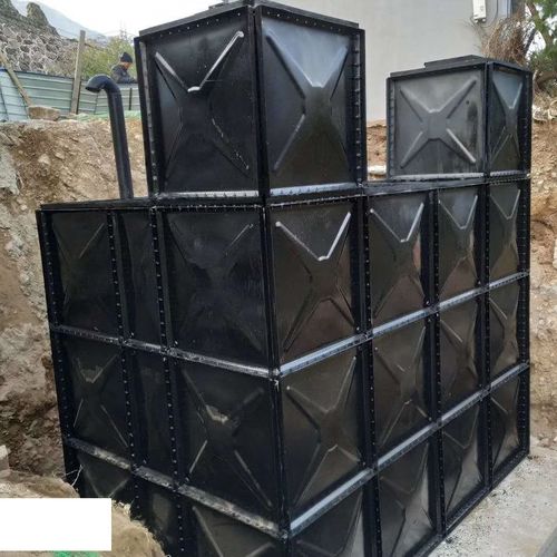 Water tank - Dezhou Weiren Water Supply Equipment Co., Ltd. - stainless steel / galvanised steel / rectangular