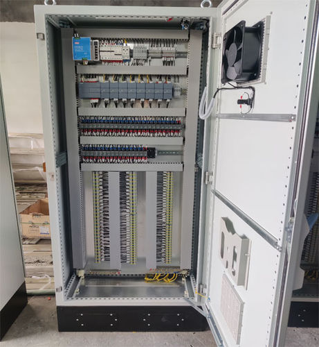 Control electric cabinet - Wenzhou Zeen Electric Co.,Ltd - with door