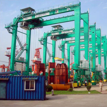 Rubber-tired gantry crane - DALIAN HUARUI HEAVY INDUSTRY GROUP CO.,LTD. - for marine applications / for container