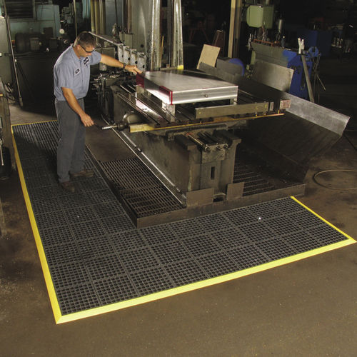 Anti-fatigue mat - Cushion Ease™ GSII® Nitrile FR 850SFR - Justrite Safety Group - modular / rubber / wet area