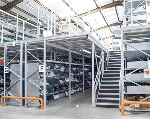 Industrial mezzanine with racking system - Linpac Storage Systems - pallet rack / pallet
