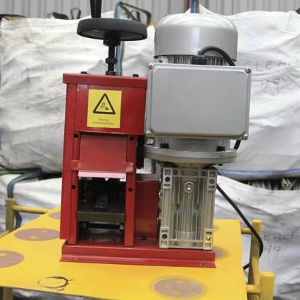 Cable stripping machine - CS500 - JMC Recycling Systems Ltd - electric