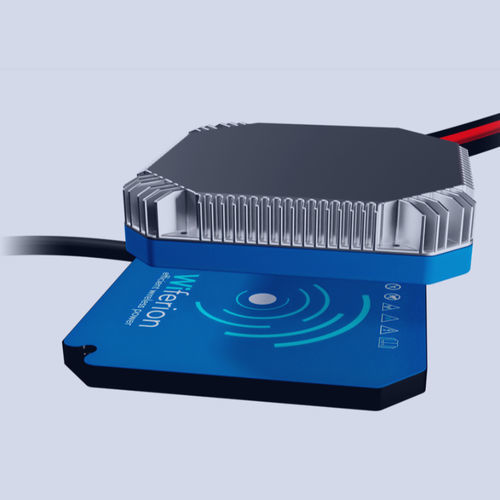 AGV battery charger - CW 1000	 - Wiferion - for robotics / floor-standing / wall-mount