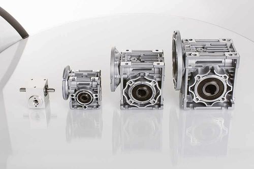 Worm gearhead - SR series - ELRA Antriebstechnik Vertriebs Ges.m.b.H - right angle / hollow-shaft / 1 - 5 Nm