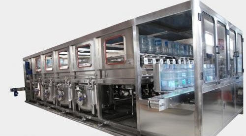 Automatic filling machine - QGF series - Zhangjiagang TIE Machinery Co., Ltd. - bottle / for water / rotary