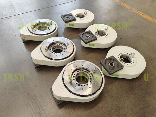 Worm gear slewing drive - H-II-O-0260 - Unique Transmission Equipment(Luoyang)Co., LTD