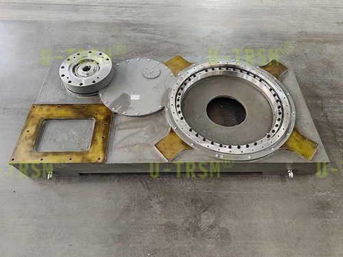 Slewing drive - 2-S-II-0741-3.07 - Unique Transmission Equipment(Luoyang)Co., LTD
