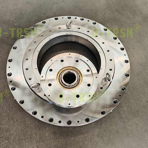 Slewing drive - S-III-I-0755 - Unique Transmission Equipment(Luoyang)Co., LTD