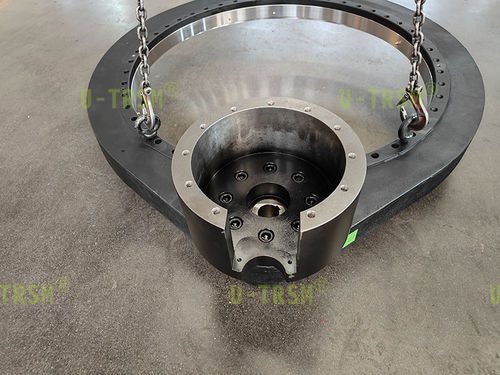 Compact slewing drive - S-II-O-0941 - Unique Transmission Equipment(Luoyang)Co., LTD