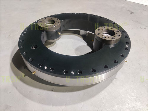 Single slewing drive - S-I-I-500 - Unique Transmission Equipment(Luoyang)Co., LTD - double