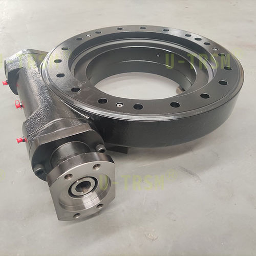Worm gear slewing drive - SE14 - Unique Transmission Equipment(Luoyang)Co., LTD